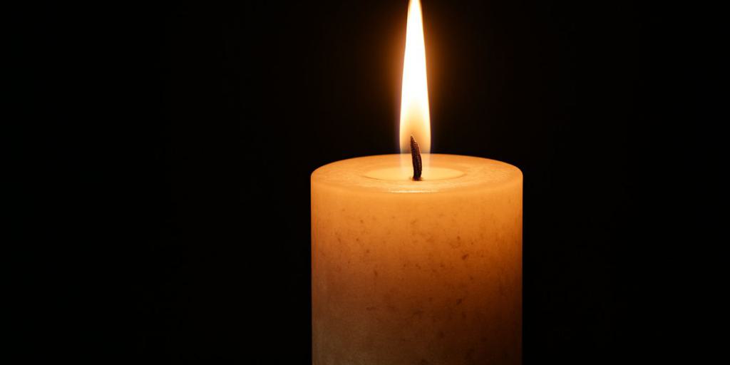 web-trauer-um-einen-im-dienst-getoeteten-beamten